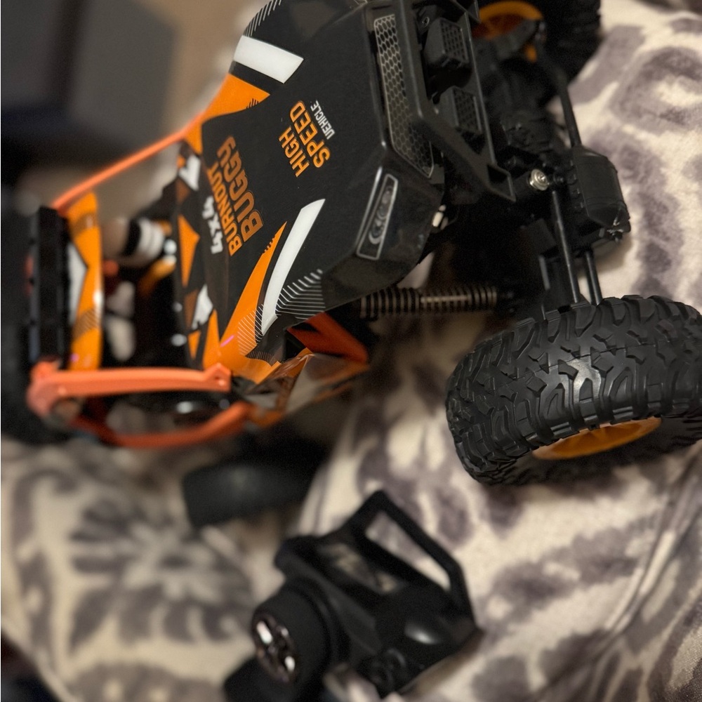 High-Speed Orange Buggy remote control Car XL
